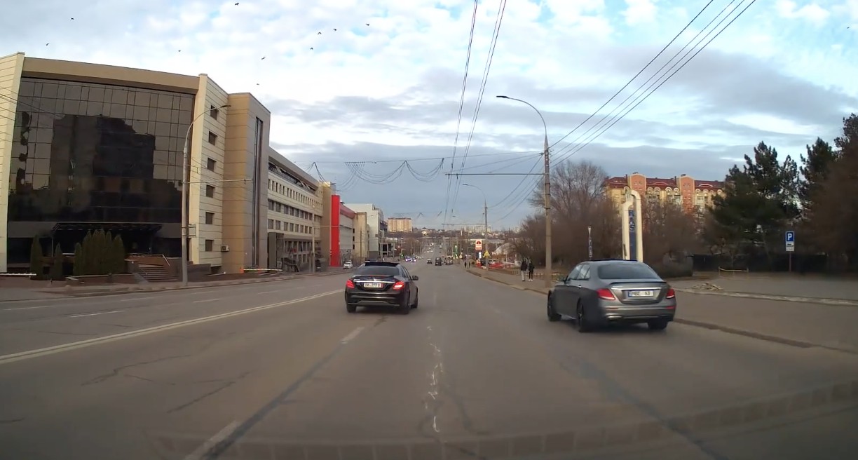 В Кишиневе снова участились уличные гонки.