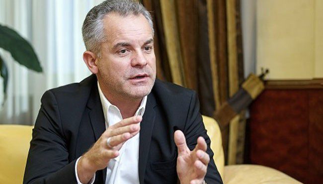 Плахотнюк призвал сограждан "не создавать себе фальшивых героев. Фото: politmoldova.com