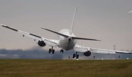 Aterizare eşuată în Turcia: Explicaţia piloților