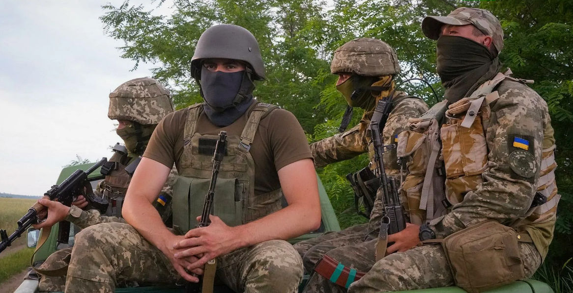 Генштаб ВСУ: В Харьковской области продолжаются бои за населенные пункты в серой зоне.