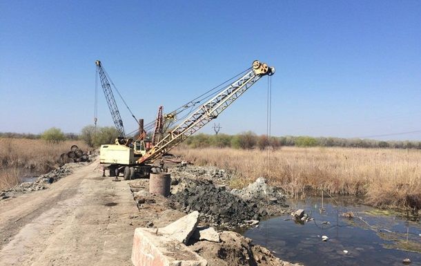 На время капремонта моста транспорт пустят по территории Молдовы.