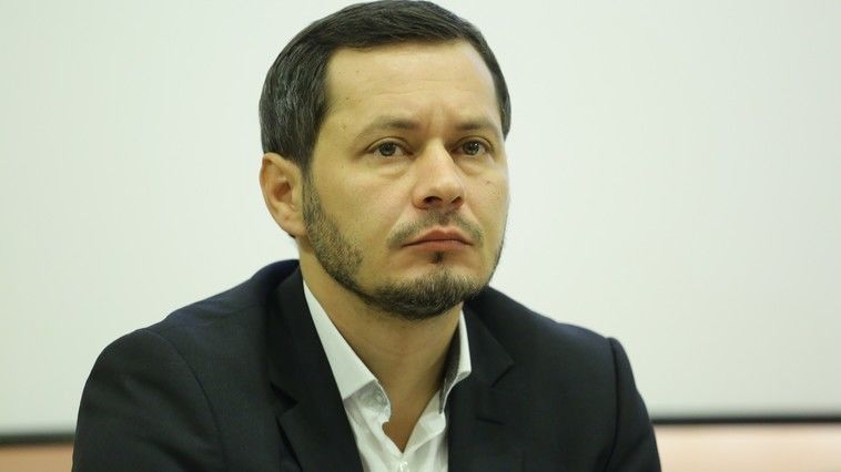 Кодряну возмутился адресами электронной почты примэрии.