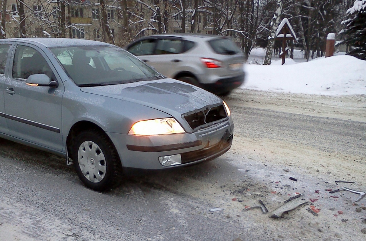Снег усугубляет опасность. Фото: drive2.ru