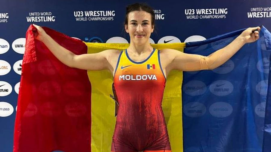 Ирина Рынгач стала чемпионкой мира по борьбе среди молодежи.