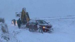 Situația din țară, în urma ninsorilor și vicolului rămâne deocamdată precară. Foto: romaniatv.net