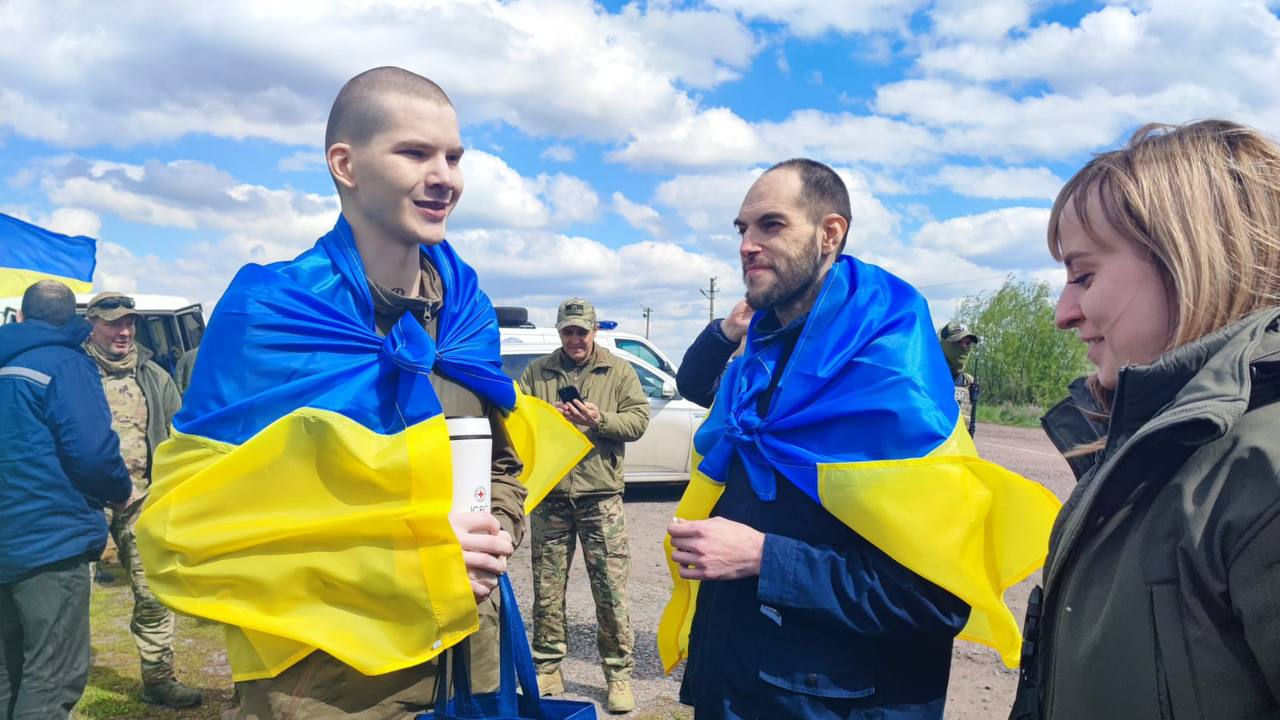 Один из освобожденных украинских военных уже дважды побывал в российском плену.