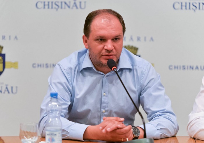 Replica lui Ceban pentru șeful Direcției Sănătate: Când vine CNA?