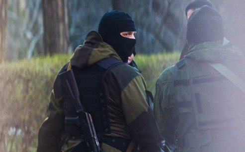 Организацией были выявлены и случаи пыток со стороны украинской милиции.