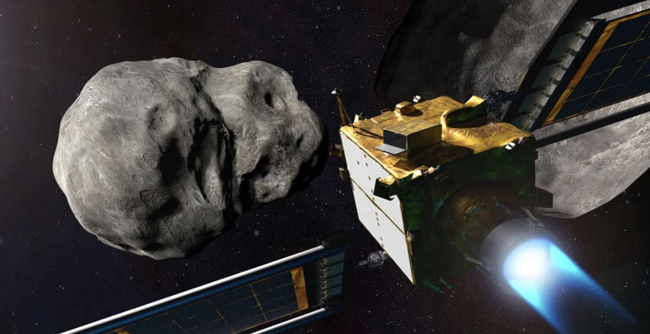 Человечеству удалось изменить орбиту астероида вокруг Солнца.