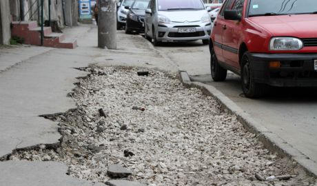 Drumarii au intervenit pe străzile Lomonosov, Petricani şi Calea Basarabiei. Foto: jurnal.md