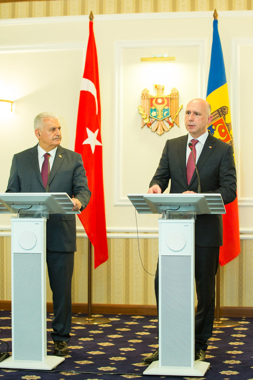 Prim-ministrul Republicii Moldova, Pavel Filip, și Premierul Turciei, Binali Yildirim. 