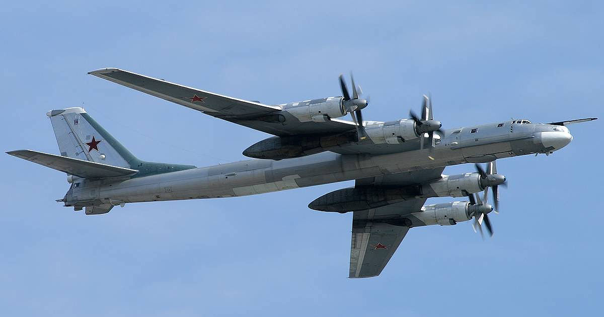 Британская разведка: Российские ВКС оснастили ракеты Х-101 второй боеголовкой.