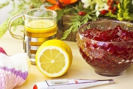 Врачи развеяли мифы о народных средствах для лечения гриппа.