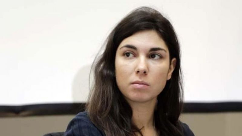 O deputată își acuză iubitul că a sedus-o și i-a furat 23.000 de euro. Foto: b1.ro