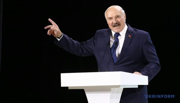 Лукашенко объяснил, почему не уходит с поста президента. Фото: ukrinform.ru.