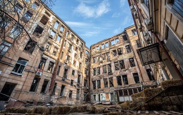 Напомним, в результате пожара в одесском колледже погибли 16 человек, еще 30 пострадали.