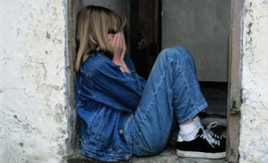 Un bărbat în vârstă de 70 de ani din raionul Cantemir va sta următorii zece ani după gratii pentru agresare sexuală a unei minore de șase ani.