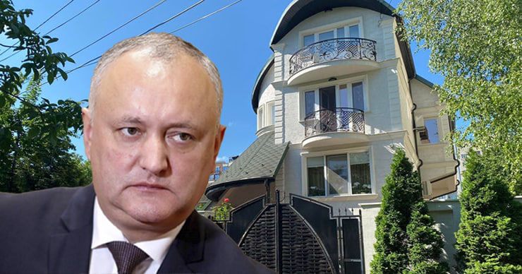 Прокуроры рассказали подробности об аресте имущества Додона.