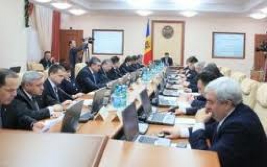 Majorările au fost operate de la 1 aprilie, curent.