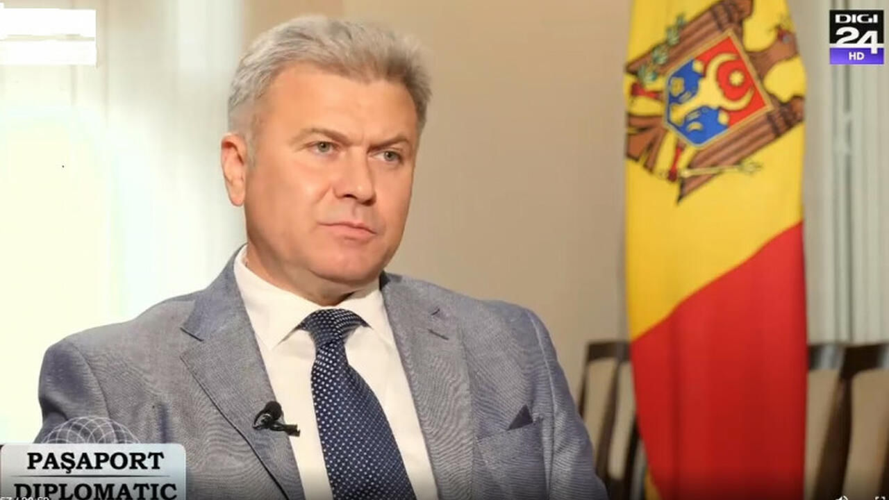 Посол Молдовы в Бухаресте Виктор Кирилэ.