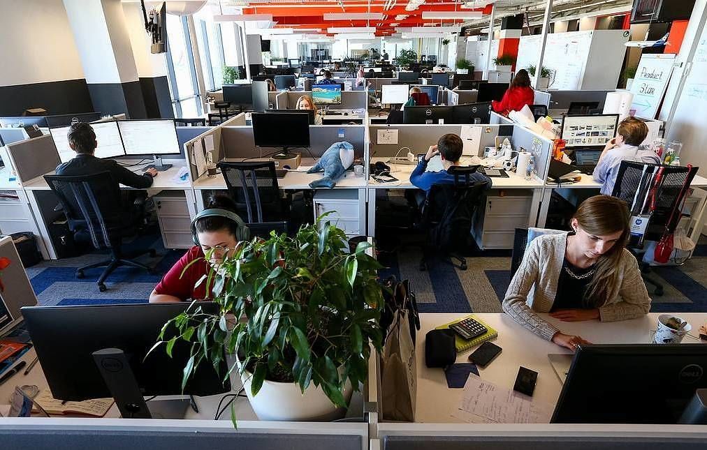 В Белоруссии сообщили, что атаки на интернет-ресурсы страны продолжаются.