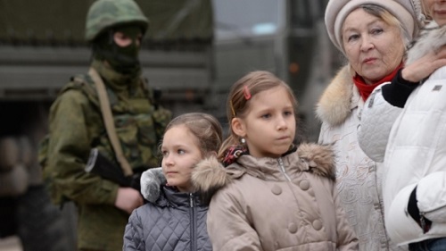 Наибольшее количество просьб исходит от граждан Украины и Сирии.