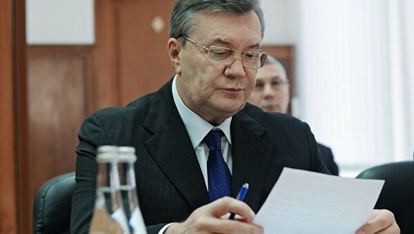 Экс-президенту Украины Януковичу предъявили обвинение в госизмене.