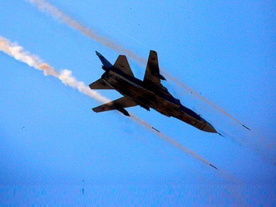 Также штурмовики нанесли удары по 11 районам расположения лагерей подготовки боевиков