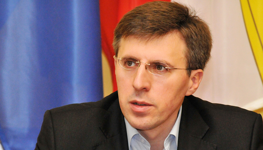 Дорин Киртоакэ попал в ДТП на ночной трассе.