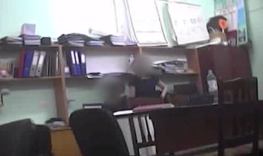Преподаватели-взяточники из Экологического колледжа все еще работают.