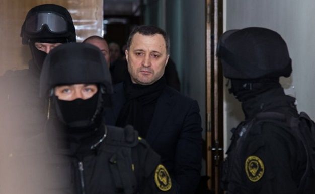 Fostul Premier, ex-lider al PLDM, Vladimir Filat ar putea ajunge inculpat și în alte dosare. 