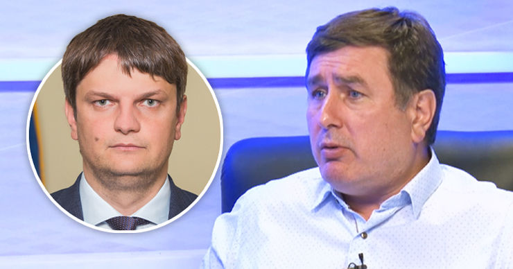 Ионицэ: Боюсь, что, если похвалю Спыну, со мной перестанут здороваться. Коллаж: Point.md