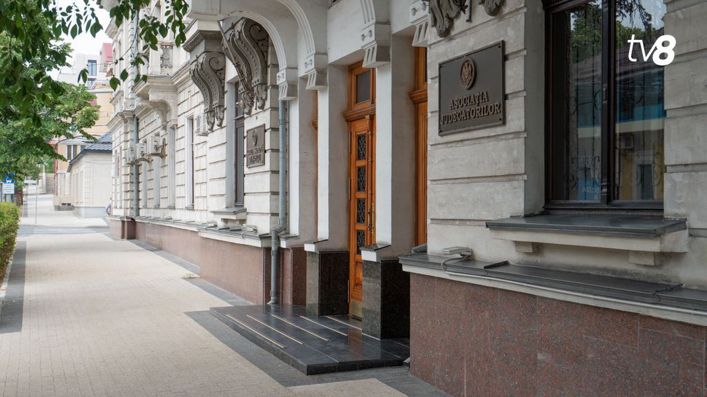 Сообщение о минировании судов в Кишиневе оказалось ложным. Фото: tv8.md