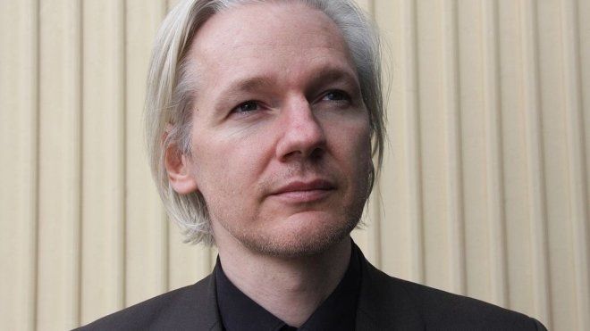 Основатель WikiLeaks Джулиан Ассанж готов сотрудничать со шведскими властями.