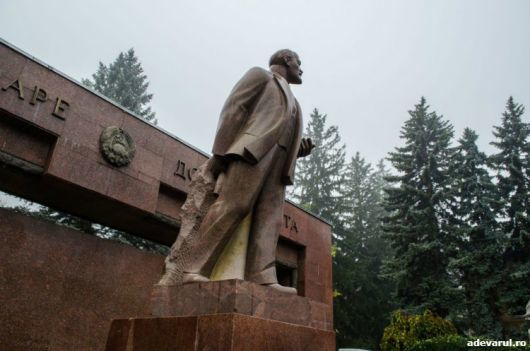 Republica Moldova, împânzită de sute de monumente sovietice. Foto: adevarul.ro