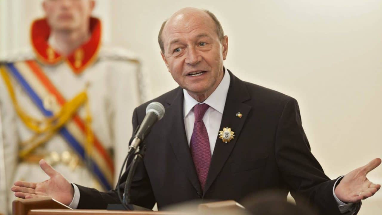 Băsescu vrea să-și recupereze cetățenia moldovenească: O voi face după alegeri.
