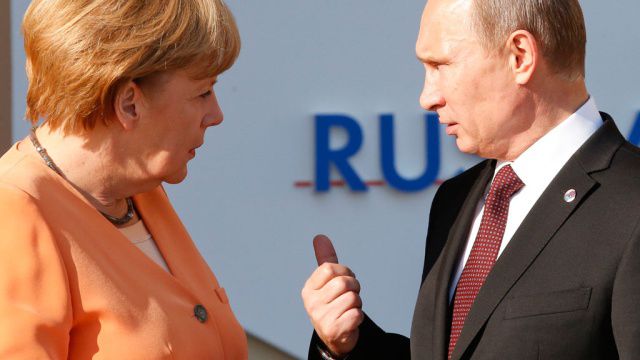 Беседа Путина и Меркель пройдет в формате рабочего завтрака.