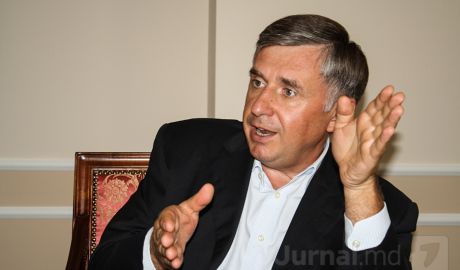 "Еще пару-тройку таких «геостратегических» выборов, и от проекта под названием Республика Молдова ничего не останется."