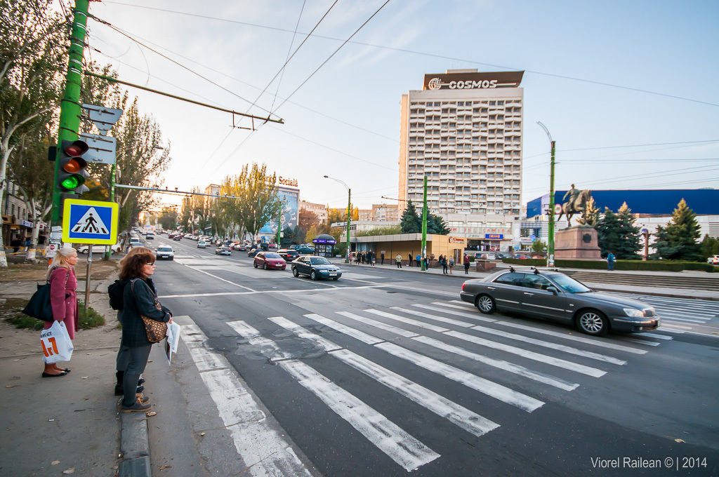Движение по одной из главных столичных улиц перекроют с сегодняшнего утра до понедельника. Фото: LiveJournal