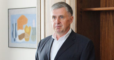 Бывший премьер-министр Ион Стурза. 