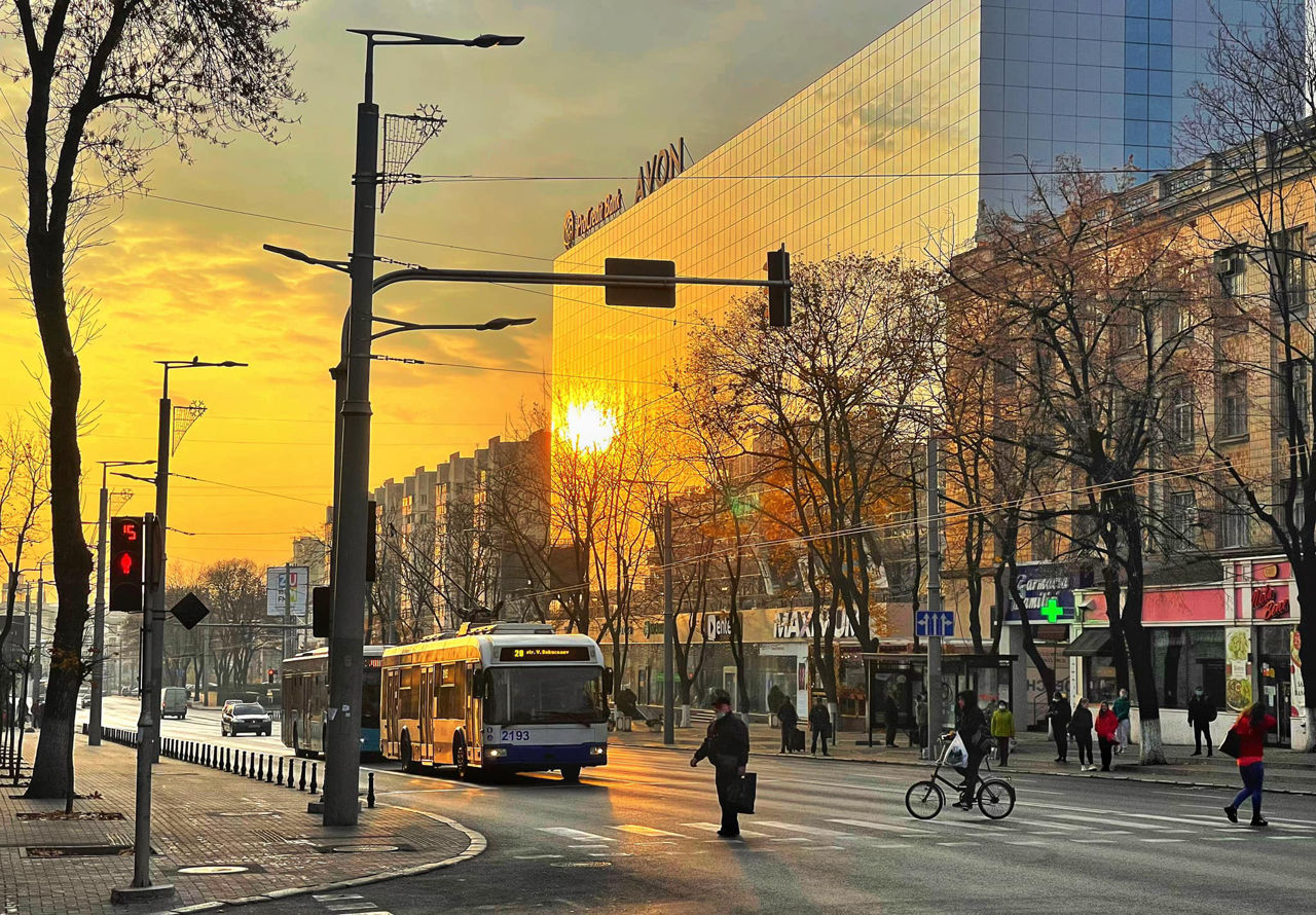 Метеорологи объявили о новом рекорде января. Фото: Sergiu Bejenari/Facebook