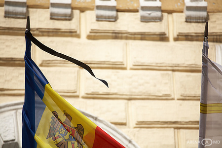 La ora 12.00 Moldova va păstra un minut de reculegere în memoria unuia dintre cei mai mari poeţi ai neamului. 