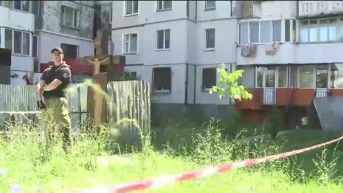 Scandal cu iz interlop între doi locatari de pe strada Ismail. 