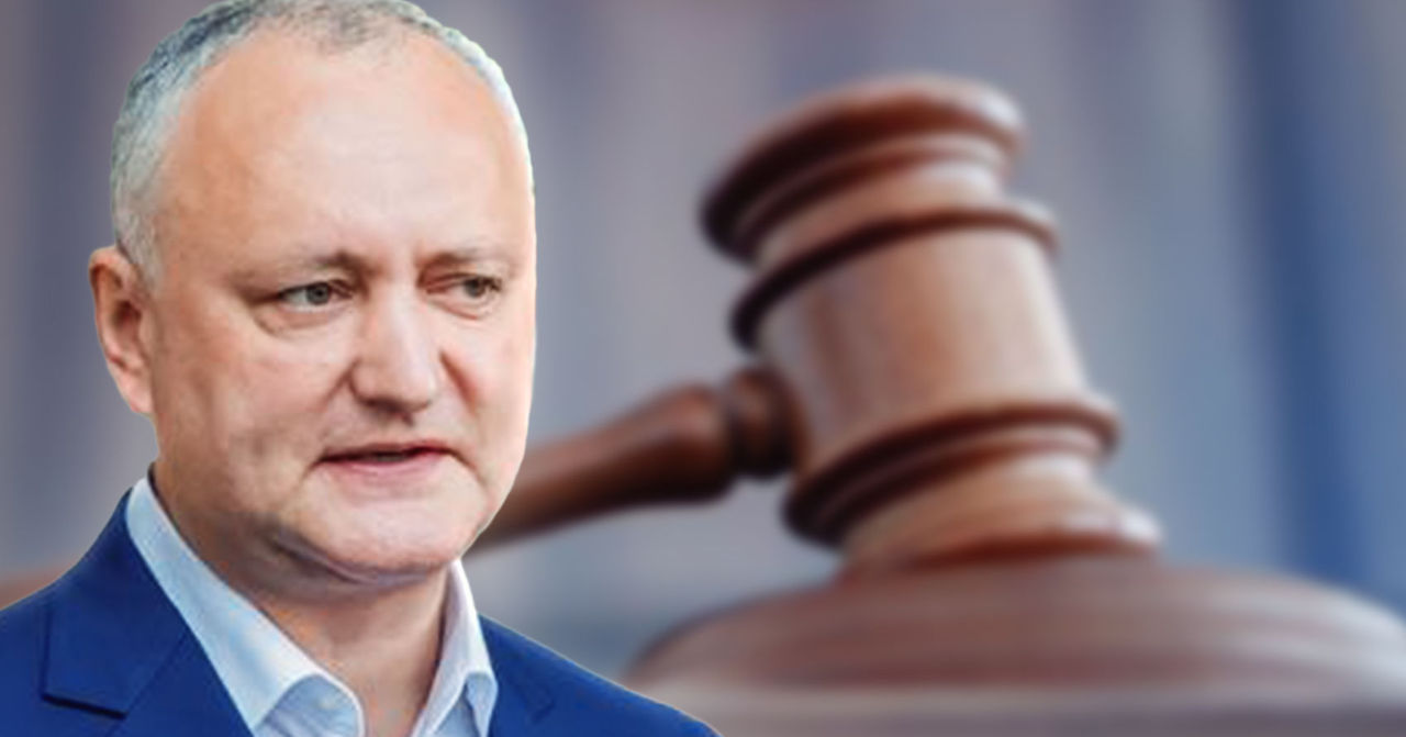 Прокуроры требуют заменить Игорю Додону меру пресечения на домашний арест.