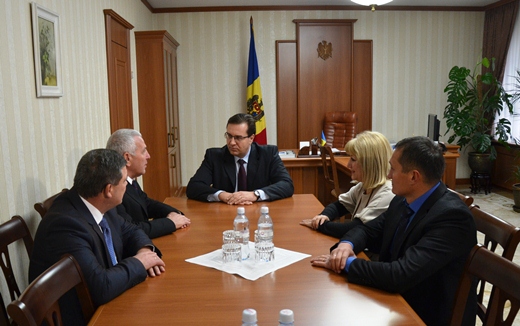 Această reformare prevede, printre altele: asumarea doctrinei social-democrate şi modernizarea mecanismelor de promovar