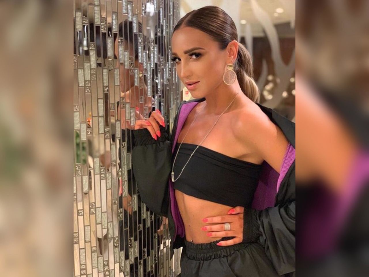 Бузова стала рекордсменом Рунета по количеству подписчиков в Instagram.