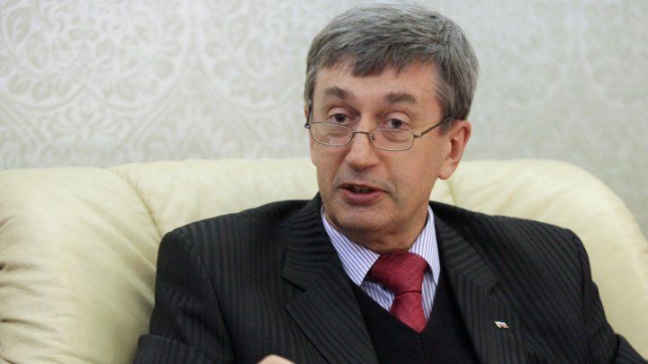 Глава российской дипмиссии в Румынии Валерий Кузьмин.