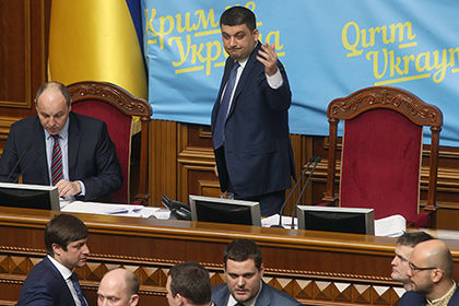 О каких именно персональных санкциях идет речь, не уточняется.