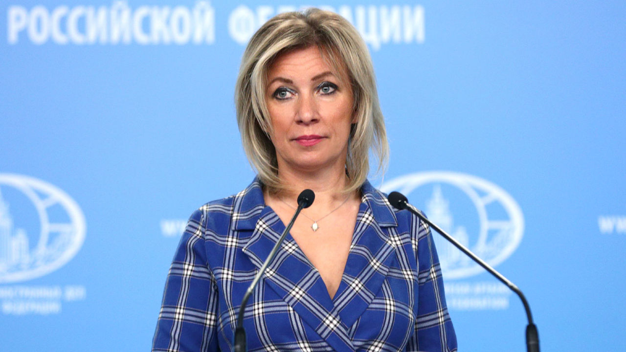 Захарова прокомментировала слова Зеленского о «вездесущих русских».