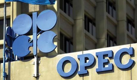 Preţul petrolului a crescut cu 15% după ce OPEC a convenit reducerea producţiei. Foto: britannica.com
